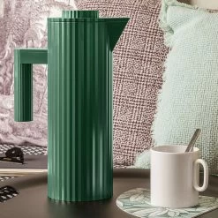 Plissé Thermoskanne -Möbel & Dekoration 0004 MDL12 GR 2x3 A4 3500pxl 1280x1280