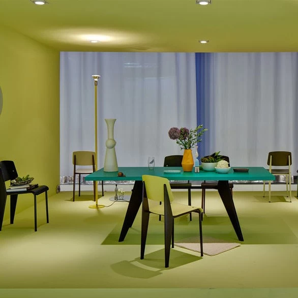 EM Table HPL 4 EM Table HPL - Image 2