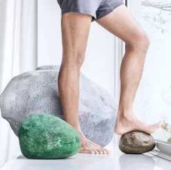 Sassi Stones -Möbel & Dekoration 03 Gufram SASSI legs 1280x1280