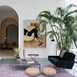 PK31 Sofa -Möbel & Dekoration 17550 Retail Store Concept 2021 1280x1280