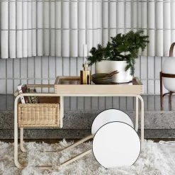 Riihitie Übertopf Form A -Möbel & Dekoration 1980191 Teatrolley 900 Riihitie Plant Pot B white Pendant Light A330S Golden Bell Savoy master 1280x1280 1