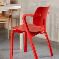 Aslak Stuhl 11 Aslak Stuhl -Möbel & Dekoration 3192740 Aslak Chair Table 90B photo Mikko Ryhanen master 1280x1280