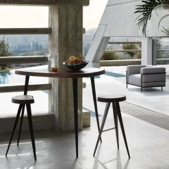 Mexique Bartisch 8 Mexique Bartisch -Möbel & Dekoration 3 CASSINA Mexique Charlotte Perriand bar stool table ph DePasquale Maffini 1280x1280