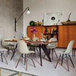 EM Table Massivholz 24 EM Table Massivholz -Möbel & Dekoration 5577394 Eames Fiberglass Side Chair DSW EM Table Potence master 1280x1280