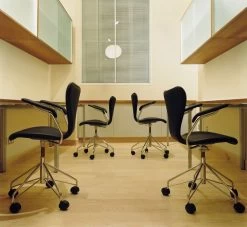 3217 Serie 7 Armlehndrehstuhl -Möbel & Dekoration 578 series7 1253 2 1280x1280