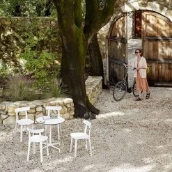 APC All Plastic Chair -Möbel & Dekoration 5920109 APC Eames Contract Table v fullbleed 1440x 1280x1280