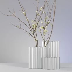 Nuage Vase Medium -Möbel & Dekoration 6070826 Nuage light silver Group v fullbleed 1440x 1280x1280