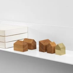 Haus Briefbeschwerer (Messing) 9 Haus Briefbeschwerer (Messing) -Möbel & Dekoration AC10 HAUS OAK BRASS 1280x1280