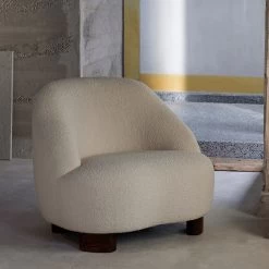 Margas Drehsessel -Möbel & Dekoration ATD 2022 Margas LC1 Framed AP13 1280x1280