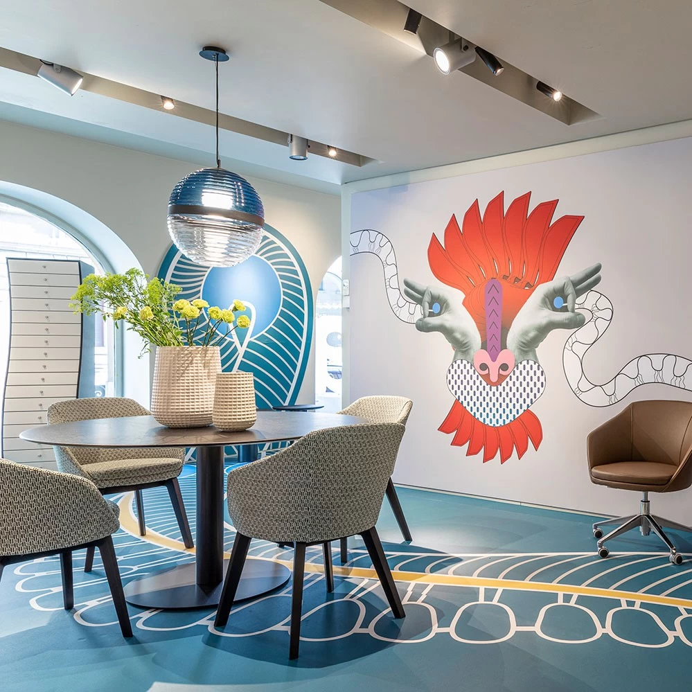 Trace Vase 5 Trace Vase - Image 3