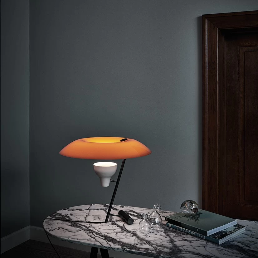 Modell 548 Tischleuchte 8 Modell 548 Tischleuchte – Bild 6