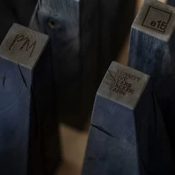 Backenzahn Black Edition Beistelltisch 15 Backenzahn Black Edition Beistelltisch -Möbel & Dekoration BACKENZAHN BLACK OAK Brennstempel2 1280x1280