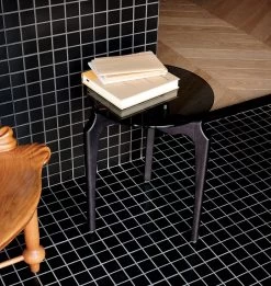 Carlina Side Table -Möbel & Dekoration BDBarcelona Carlina side table Oscar Tusquets by Jara Varela 1280x1280