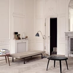 Bestlite BL3 Stehleuchte 8 Bestlite BL3 Stehleuchte -Möbel & Dekoration Bestlite BL3M floor lamp charcoal bkacj brass Gubi lounge tables walnut and black stained ash 1280x1280