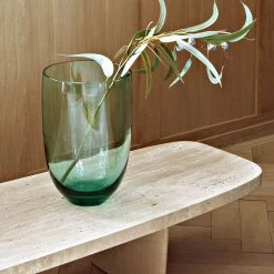 Matéria Side Table -Möbel & Dekoration ClassiCon materia long table shia vase photo kellermann 1280x1280 2