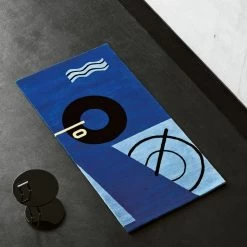 Blue Marine Teppich -Möbel & Dekoration ClassiCon occasional table blue marine rug photo seelen 1280x1280