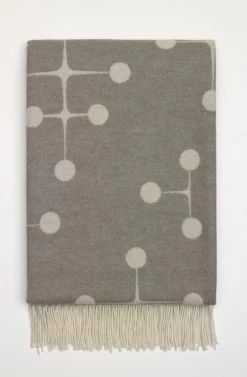 Eames Wool Blanket 9 Eames Wool Blanket -Möbel & Dekoration Eames Wool Blanket Taupe 1802067 master 1280x1280