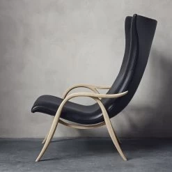 FH429 Signature Chair 14 FH429 Signature Chair -Möbel & Dekoration FH429 oak black leather profile 1280x1280