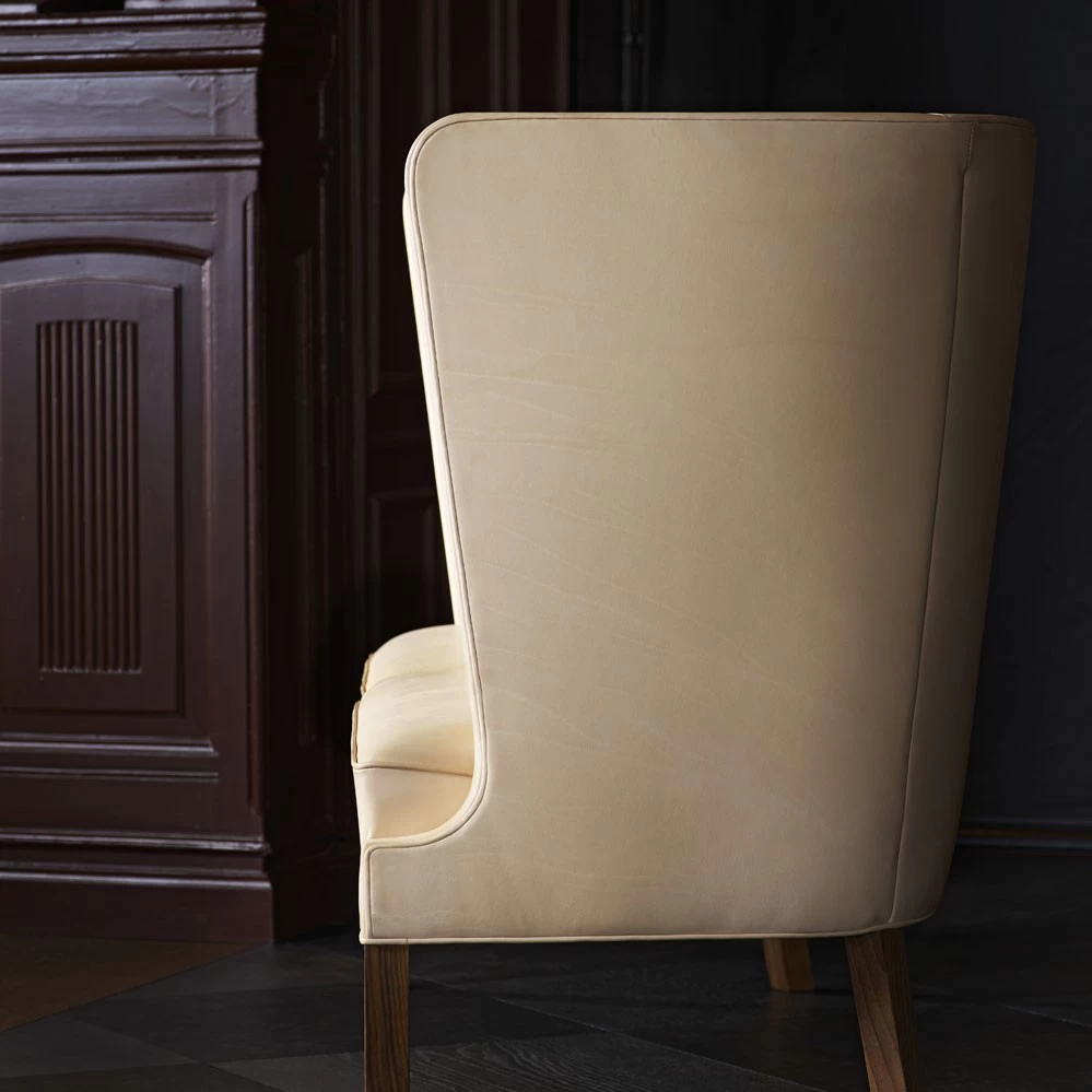 FH436 Coupé Sofa 7 FH436 Coupé Sofa - Image 5