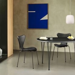 Super-Ellipse Tisch 240cm -Möbel & Dekoration Fritz Hansen Campaign Super Elliptical Autumn 2023 verschoben 2 1280x1280