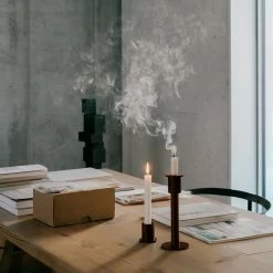 Holocene 5 Kerzenständer -Möbel & Dekoration HoloceneNo 5 C Simon Menges 10 1280x1280