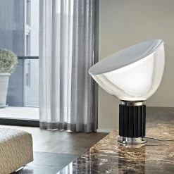 Taccia PMMA Tischleuchte -Möbel & Dekoration IMG 0422 1280x1280 1