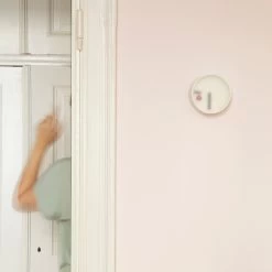 Kehai Wanduhr -Möbel & Dekoration IMG 0483 C Gesa Simons 2022 1280x1280