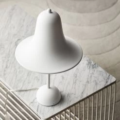 Pantop Tischleuchte -Möbel & Dekoration Pantop23 White Table Wire Tall LR 1280x1280