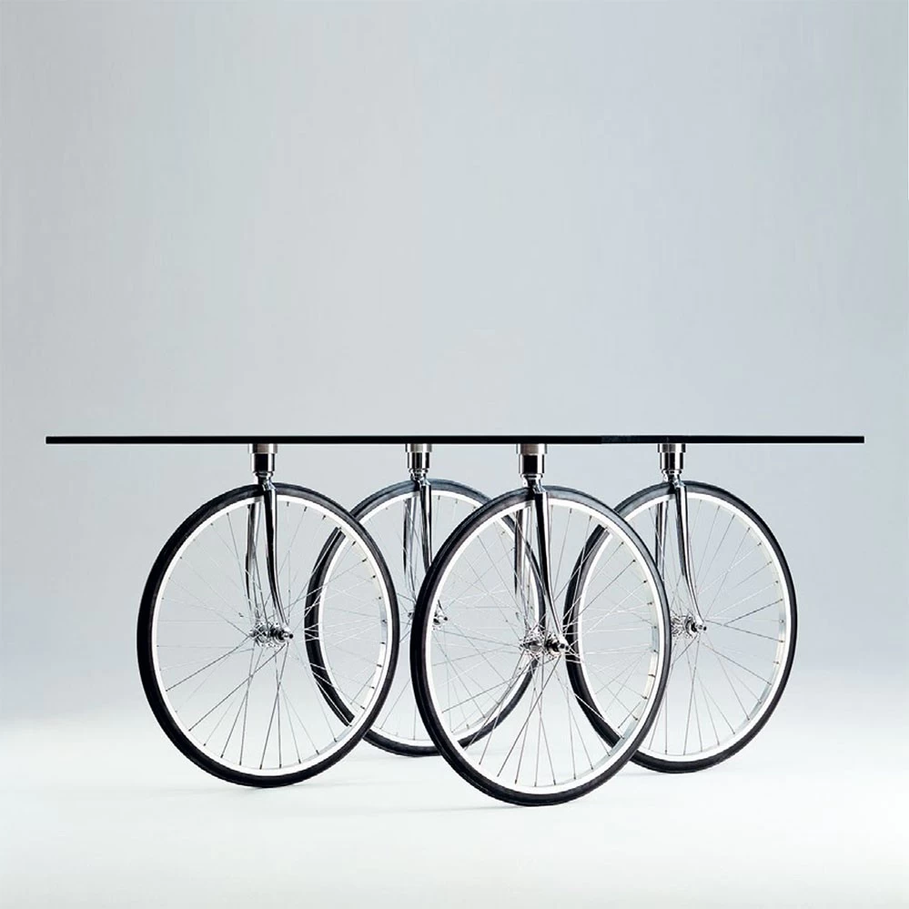 Tour Table 5 Tour Table - Image 3