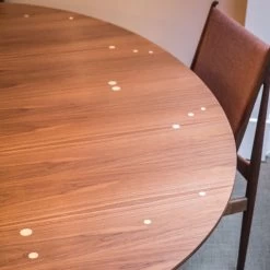 Silver Table 15 Silver Table -Möbel & Dekoration Silver Table detail 2 1280x1280