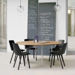 Anton Tisch (rund) -Möbel & Dekoration TA16 ANNA table walnut CH04 Houdini sidechair black 1280x1280