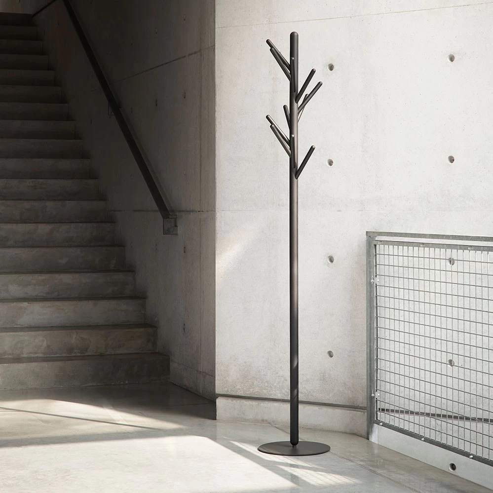 Spiros Garderobe 6 Spiros Garderobe - Image 4