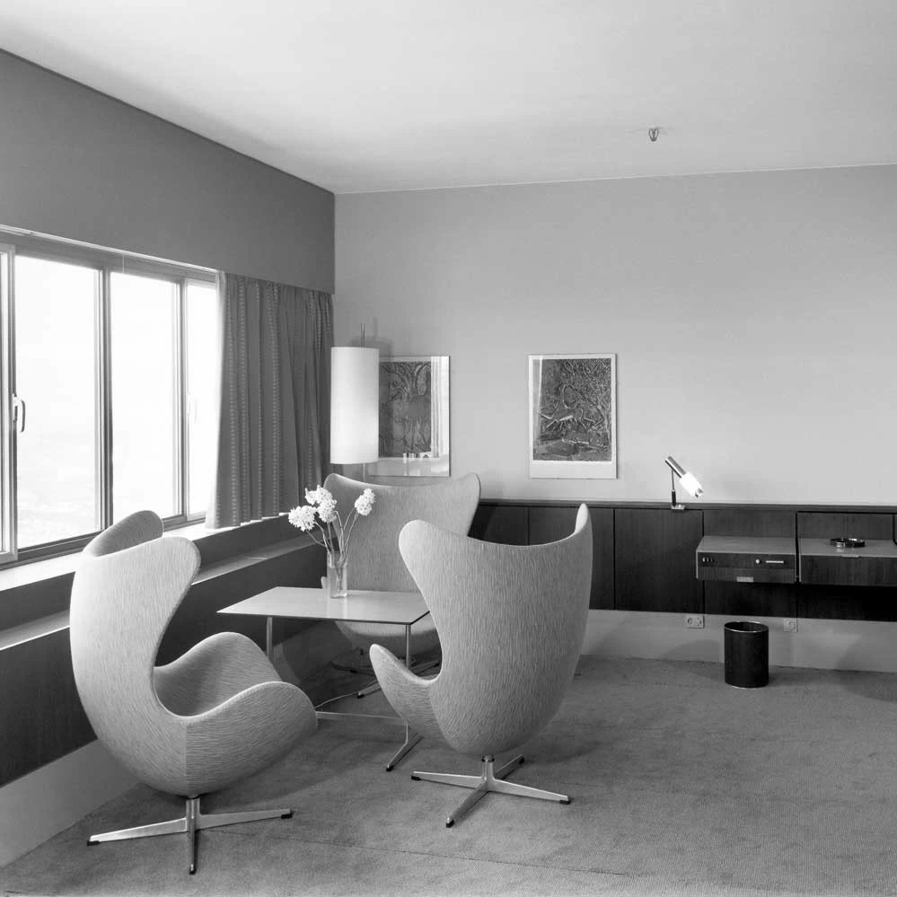 AJ Steel Tischleuchte 8 AJ Steel Tischleuchte - Image 6