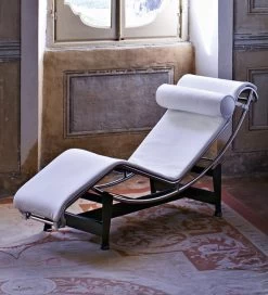 4 Chaise Longue à Reglage Continu (Leder) -Möbel & Dekoration lc4 gallery01 3323 3 1280x1280