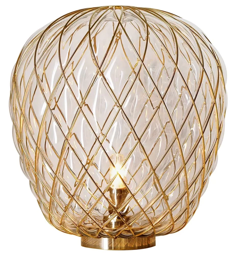 Pinecone Grande Tischleuchte 3 Pinecone Grande Tischleuchte