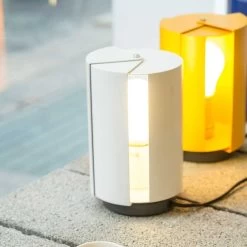 Pivotante Tischleuchte 18 Pivotante Tischleuchte -Möbel & Dekoration pivotante a poser showroom 2 1280x1280