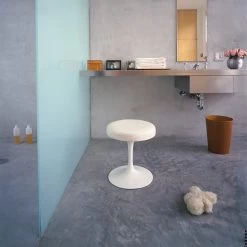 Tulip Hocker -Möbel & Dekoration saarinen stool residential 4894 z 1280x1280