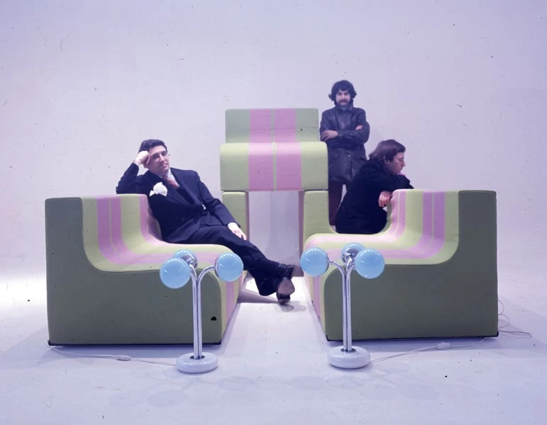 T01 Coffee Table 8 T01 Coffee Table - Image 6