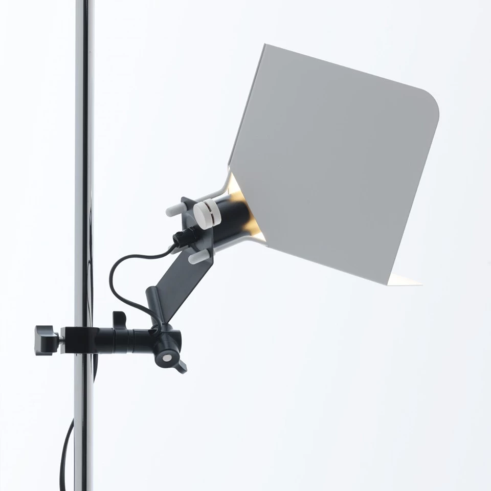 Triedro Stehleuchte 8 Triedro Stehleuchte - Image 6