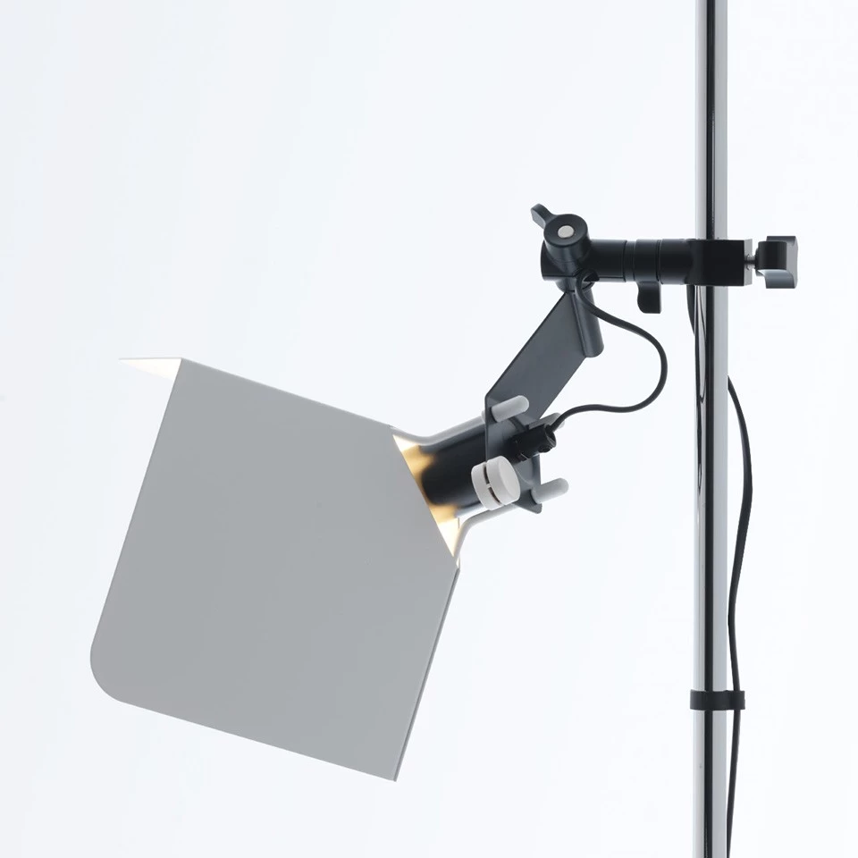 Triedro Stehleuchte 5 Triedro Stehleuchte - Image 3