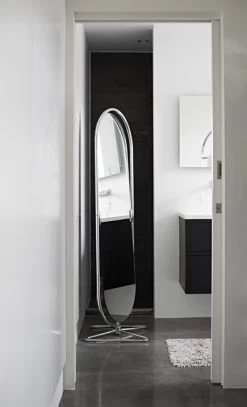 1-2-3 Mirror Standspiegel -Möbel & Dekoration system 123 mirror lifestyle 1 4179 1 1280x1280